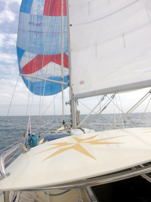 Spinnaker TieDye on Hoku Paa